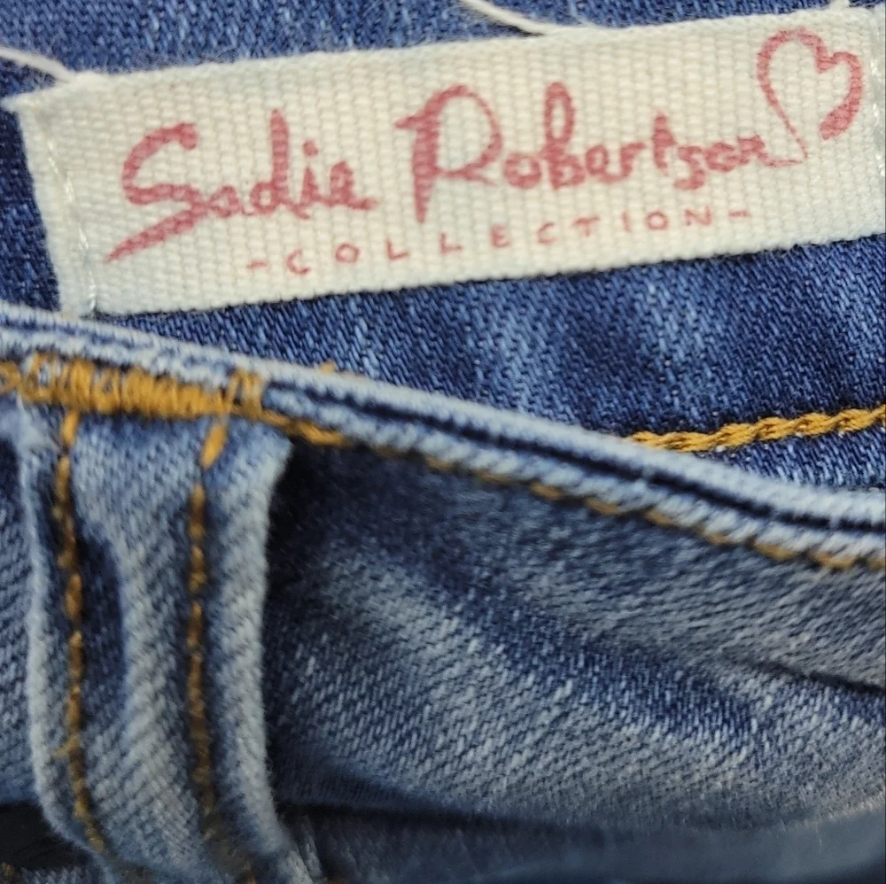 Wild Blue Womens Skinny Jean Shorts by‎ Sadie Robertson Size 7